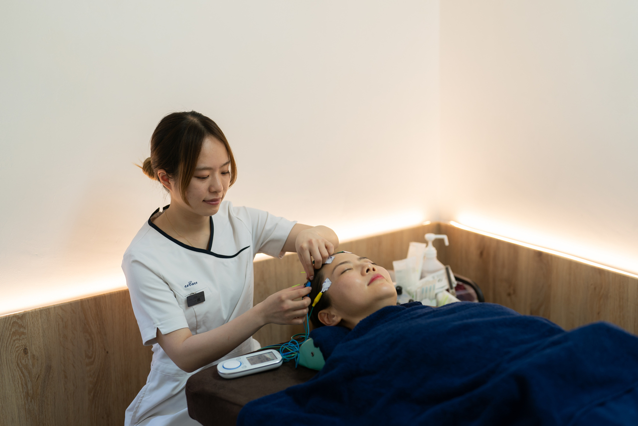 頭痛、肩こり、眼精疲労、不眠症、睡眠障害、倦怠感、慢性疲労症候群等でお悩みの患者様に鍼と睡眠を掛け合わせることで生産性向上を実現することを可能にした渋谷駅近くにあるreCare道玄坂鍼灸院にて提供しているハリミンの画像